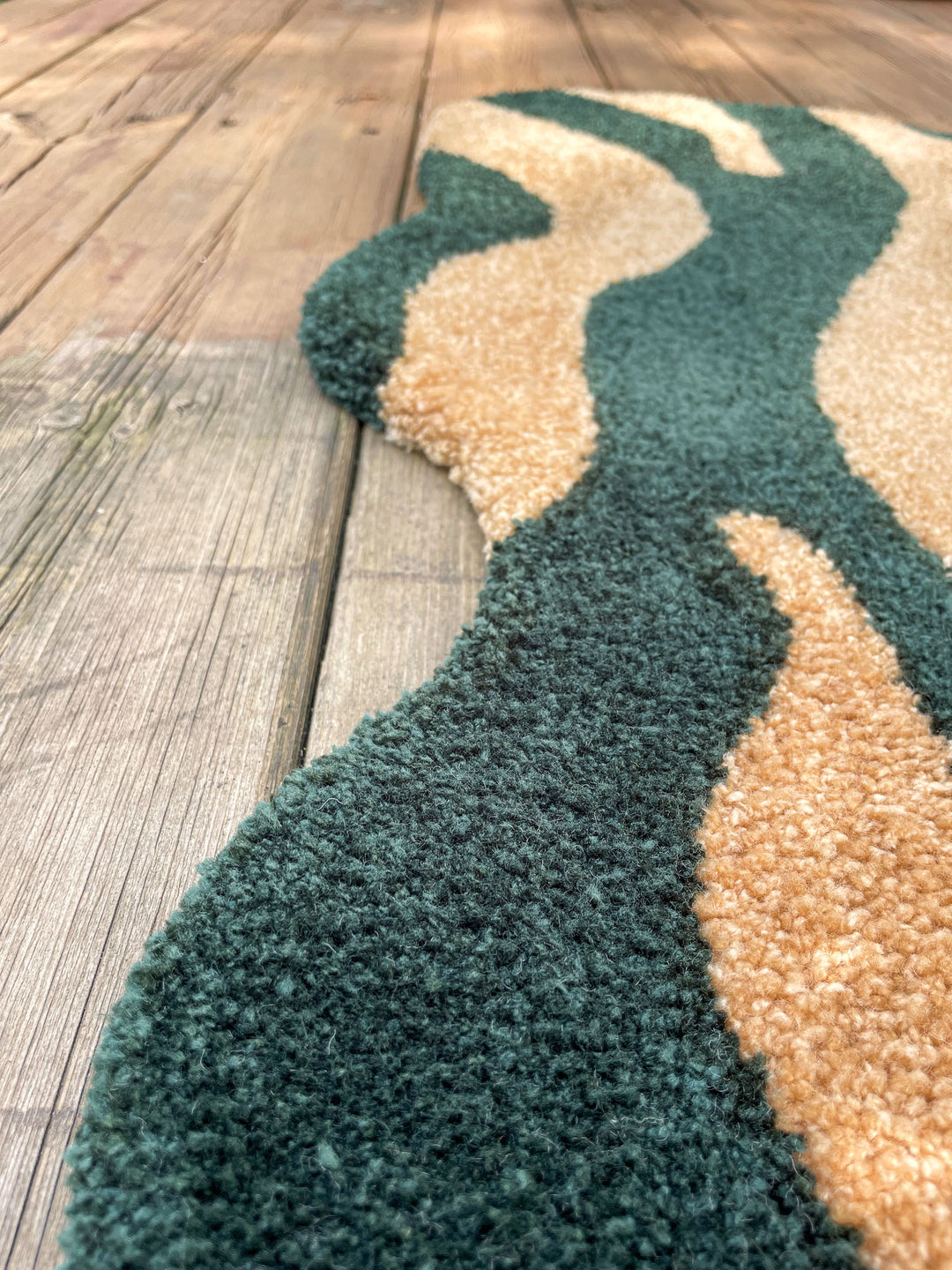 Green Wave Rug