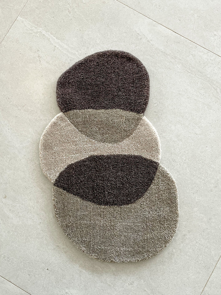 Pebbles Rug